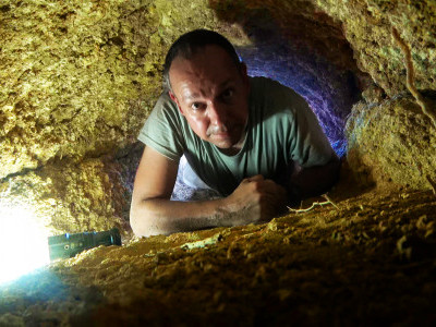 CAVE rescue with lots of puppies, and a bonus dog who read my mind!!!